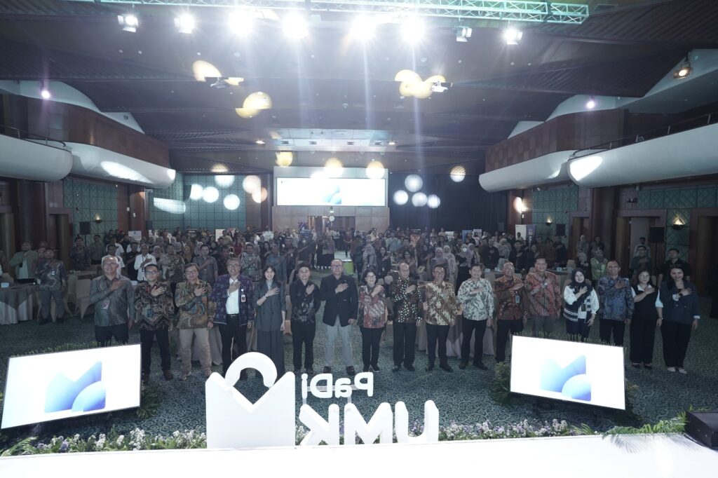 PaDi Business Forum & Showcase 2026 yang diselenggarakan PaDi UMKM menjadi momentum kolaborasi antara BUMN dan UMKM untuk memperkuat ekosistem pengadaan digital yang inklusif, transparan, dan berkelanjutan. Foto: Ist.