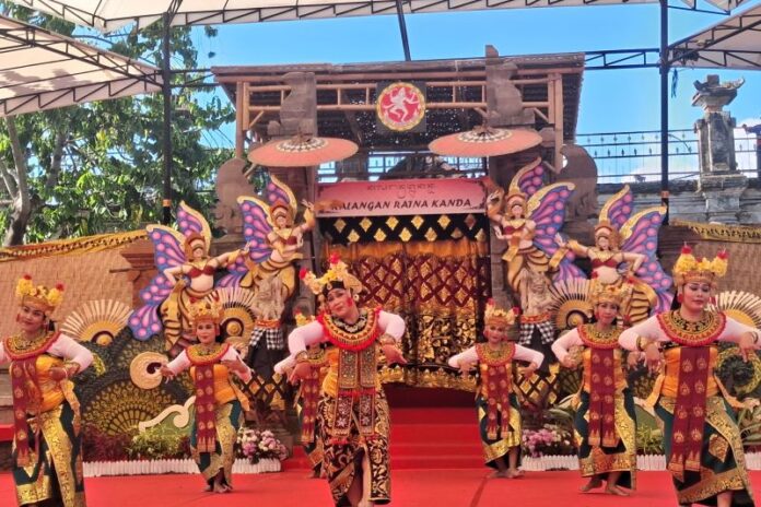 Ilustrasi pentas seni dramatari klasik pada perhelatan Pesta Kesenian Bali (PKB) 2026 di Denpasar, Bali. Foto: Antara.