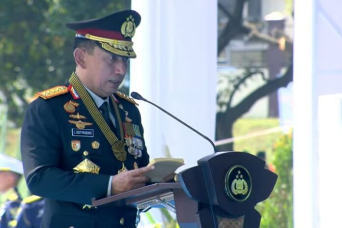 Kapolri Jenderal Pol. Listyo Sigit Prabowo menyampaikan sambutan pada upacara peringatan Hari Bhayangkara di Satlat Brimob Polri, Cikeas, Bogor, Rabu (1/7/2026). Foto: Antara/HO-YouTube Divisi Humas Polri TV.