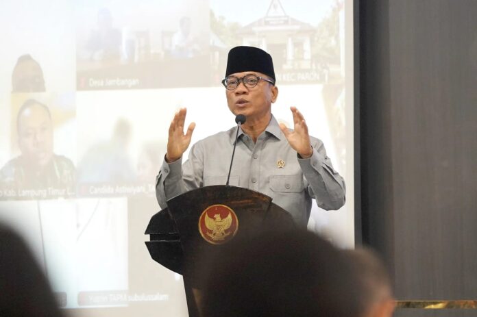 Menteri Desa dan PDT, Yandri Susanto. Foto: Investortrust/Elsid Arendra.