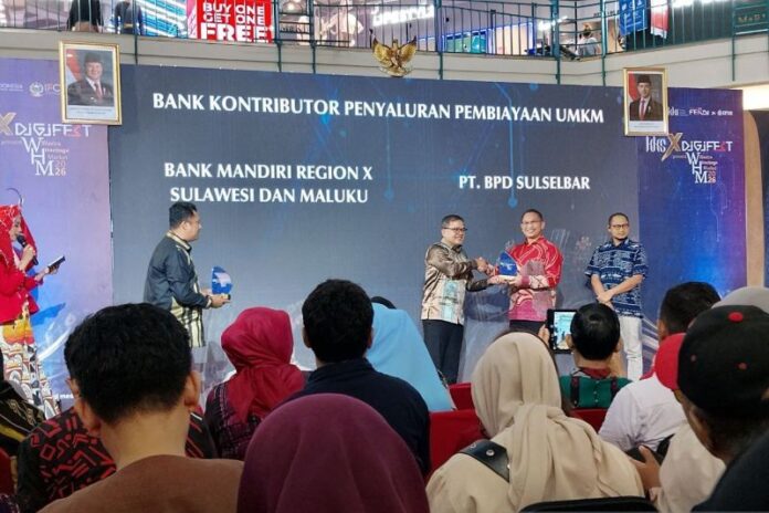 Penutupan KKS dan Digifest 2026 yang dirangkaikan dengan Wastra Heritage Market 2026 di Makassar, Minggu (2/8/2026). Foto: Antara.