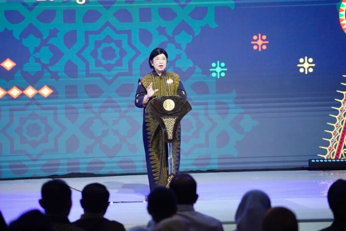 Pjs. Gubernur Bank Indonesia Destry Damayanti menyampaikan kata sambutan dalam acara Opening Ceremony Karya Kreatif Indonesia (KKI) 2026 yang bertema #BeudayaMeusareSare di Jakarta International Convention Center (JICC), Jakarta, baru-baru ini. Foto: Investortrust/Dicki Antariksa.